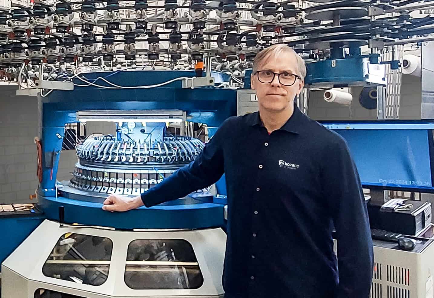 Kozane knitting machine